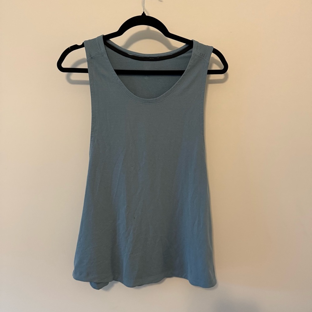Lululemon License to Train Men’s Blue Tank Top